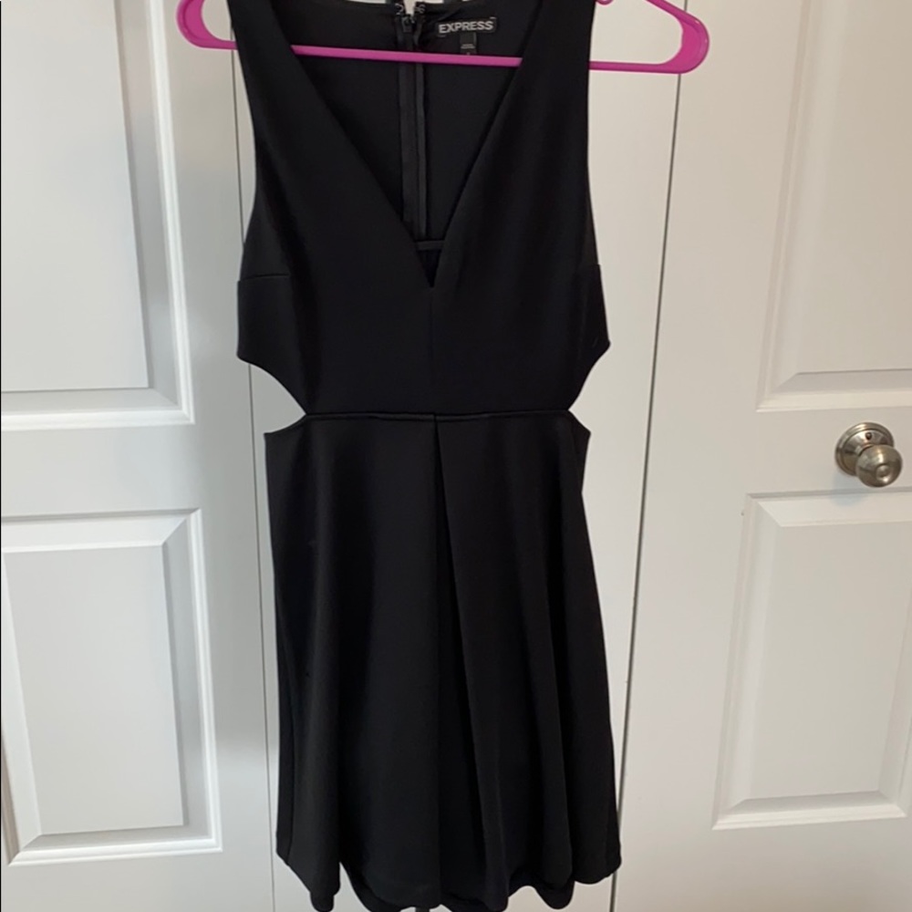 Express cut out v-neck dress